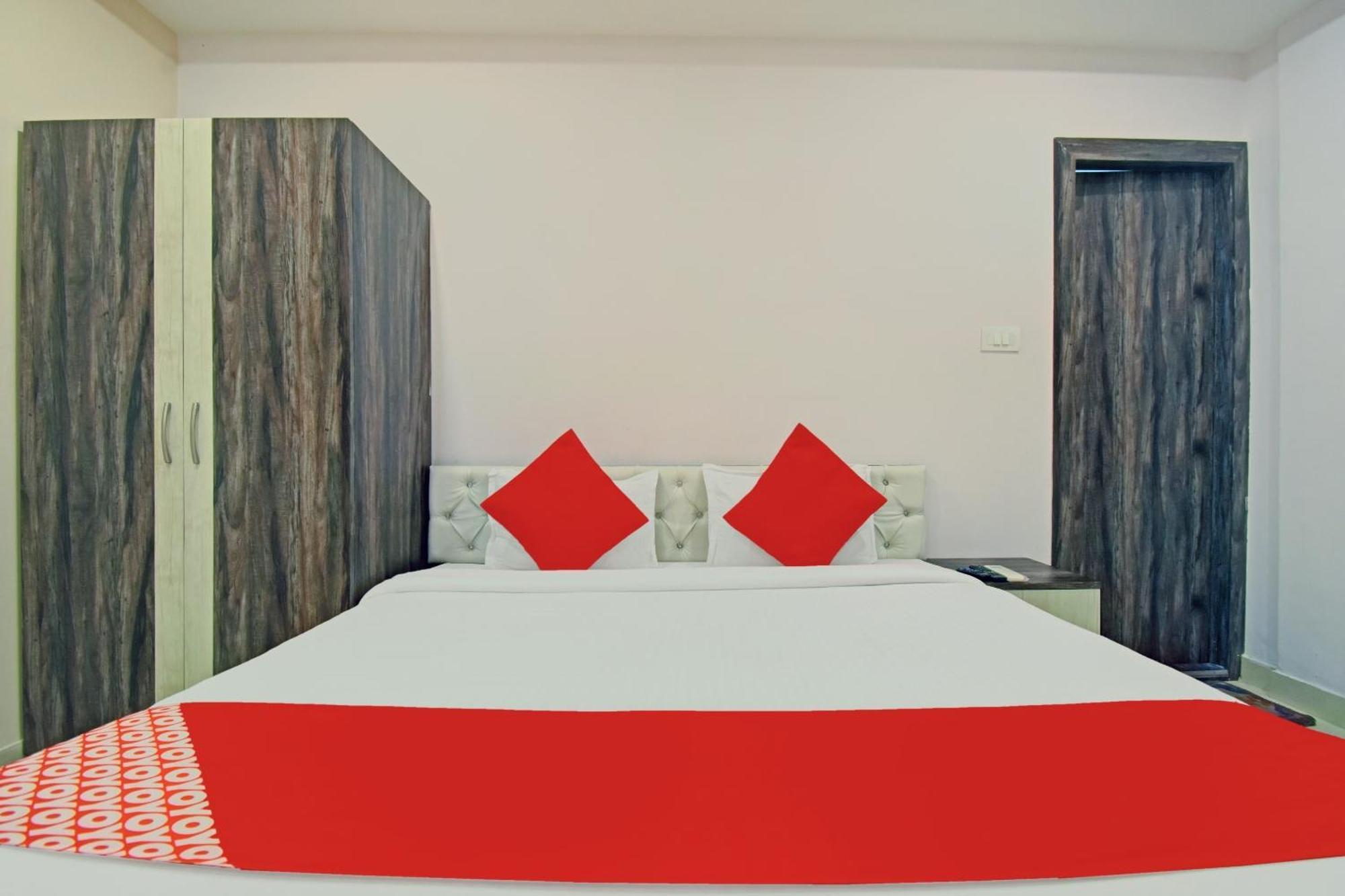 Hotel O Newtown Galaxy Panchuria Εξωτερικό φωτογραφία