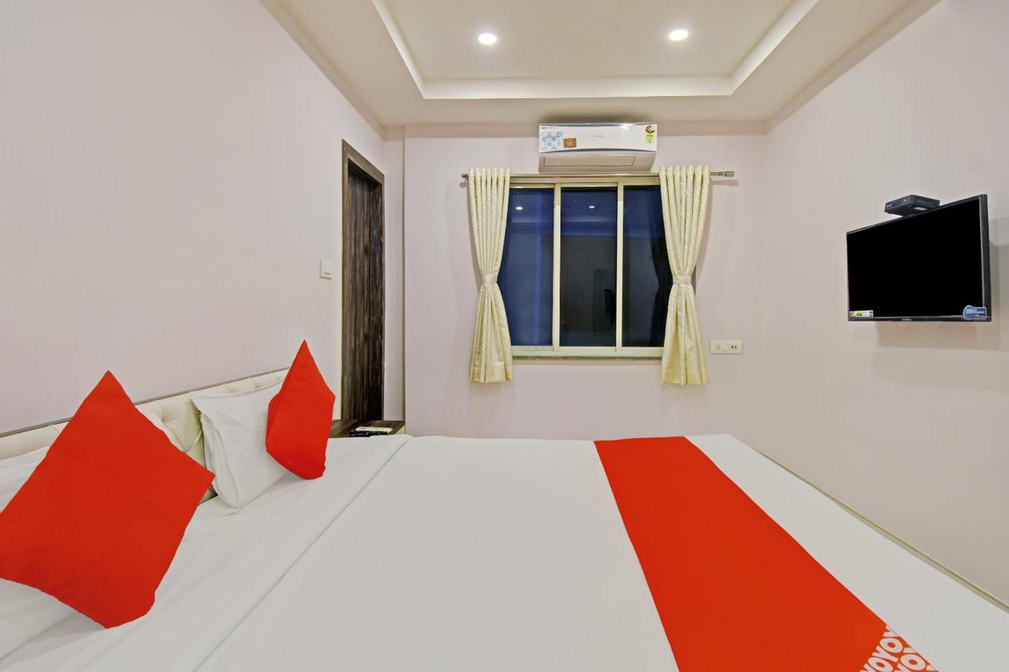 Hotel O Newtown Galaxy Panchuria Εξωτερικό φωτογραφία